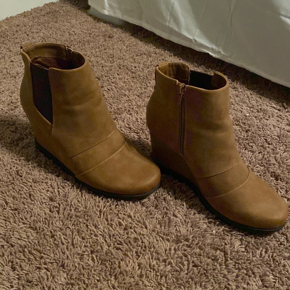 Wedged booties